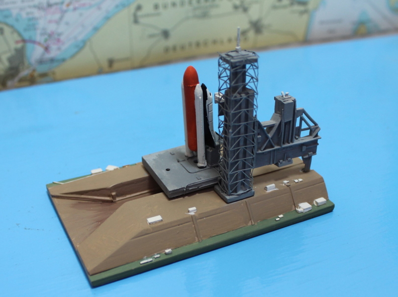 Sapce shuttle at starting base (1 p.) USA 2011Mountford MM 271KP